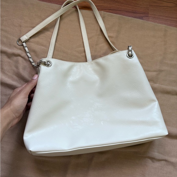 Faux leather off white bag - Picture 8 of 14